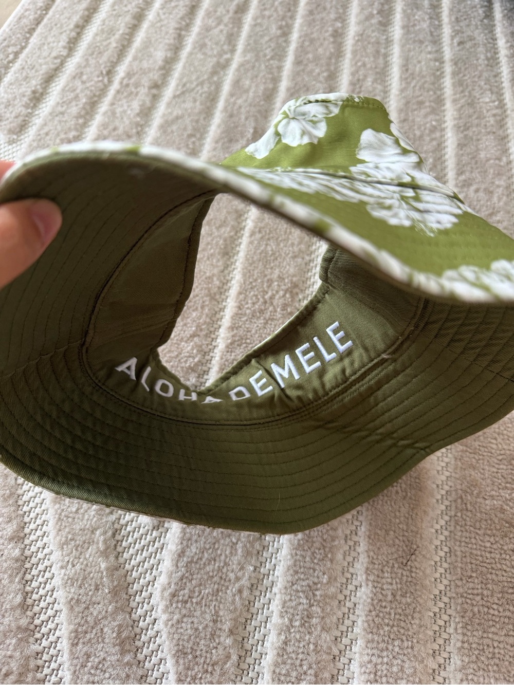 Aloha de Mele green tropical hibiscus reversible hat beach  Hawaii - Picture 3 of 8